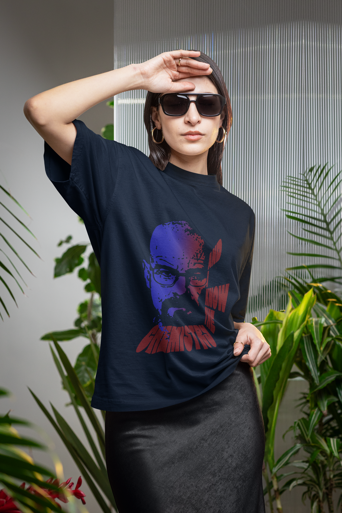 AND I KNOW THE CHEMISTRY — Unisex Oversized Standard T-Shirt