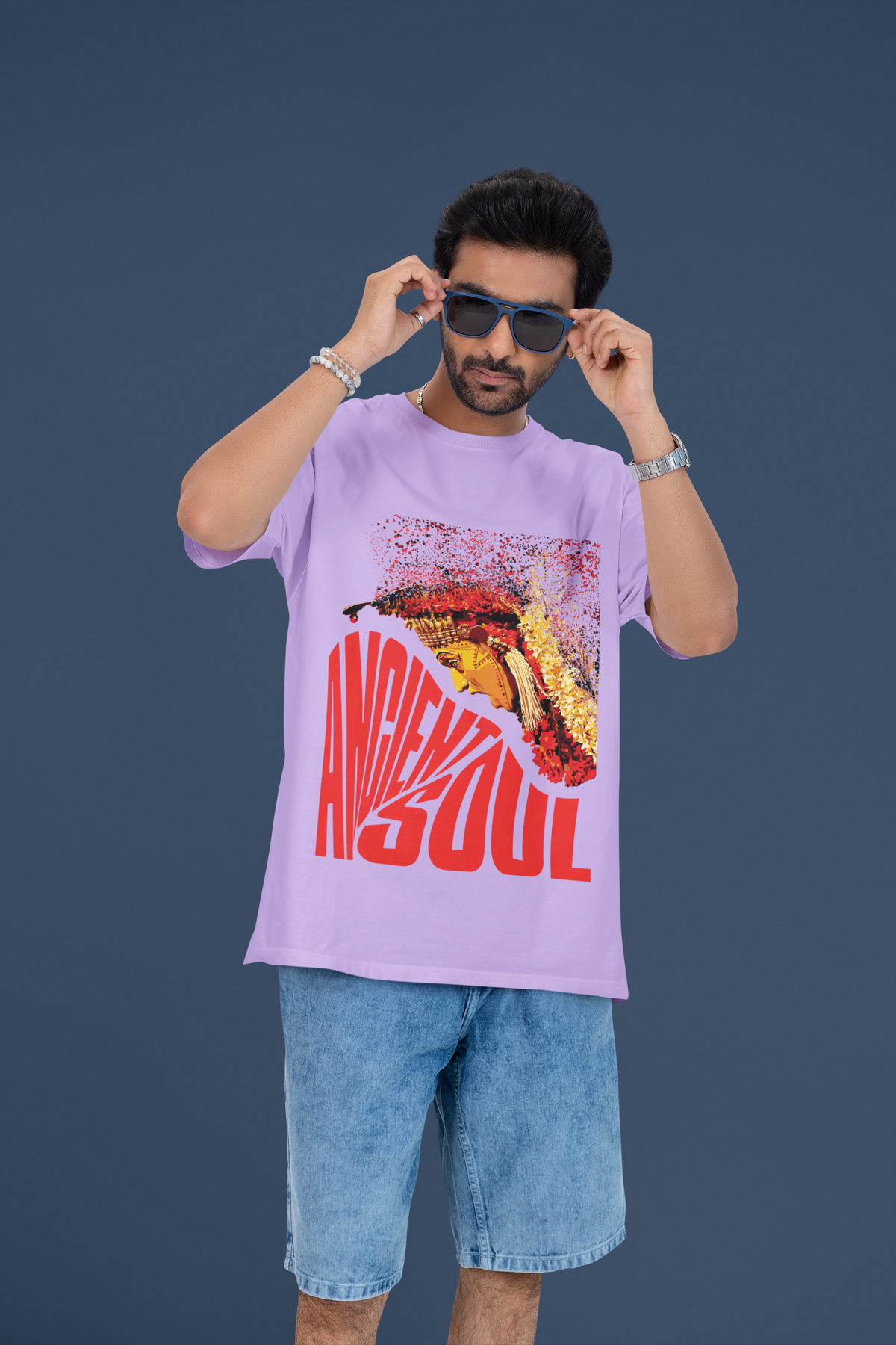 ANCIENT SOUL — Unisex Oversized Standard T-Shirt